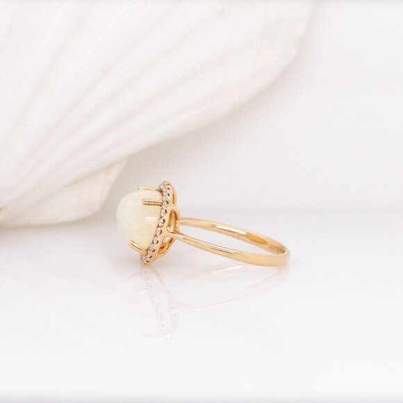 3.15cts Ethiopian Opal Ring in Solid 14K Gold with Natural Diamond Halo - Picture 6 of 8